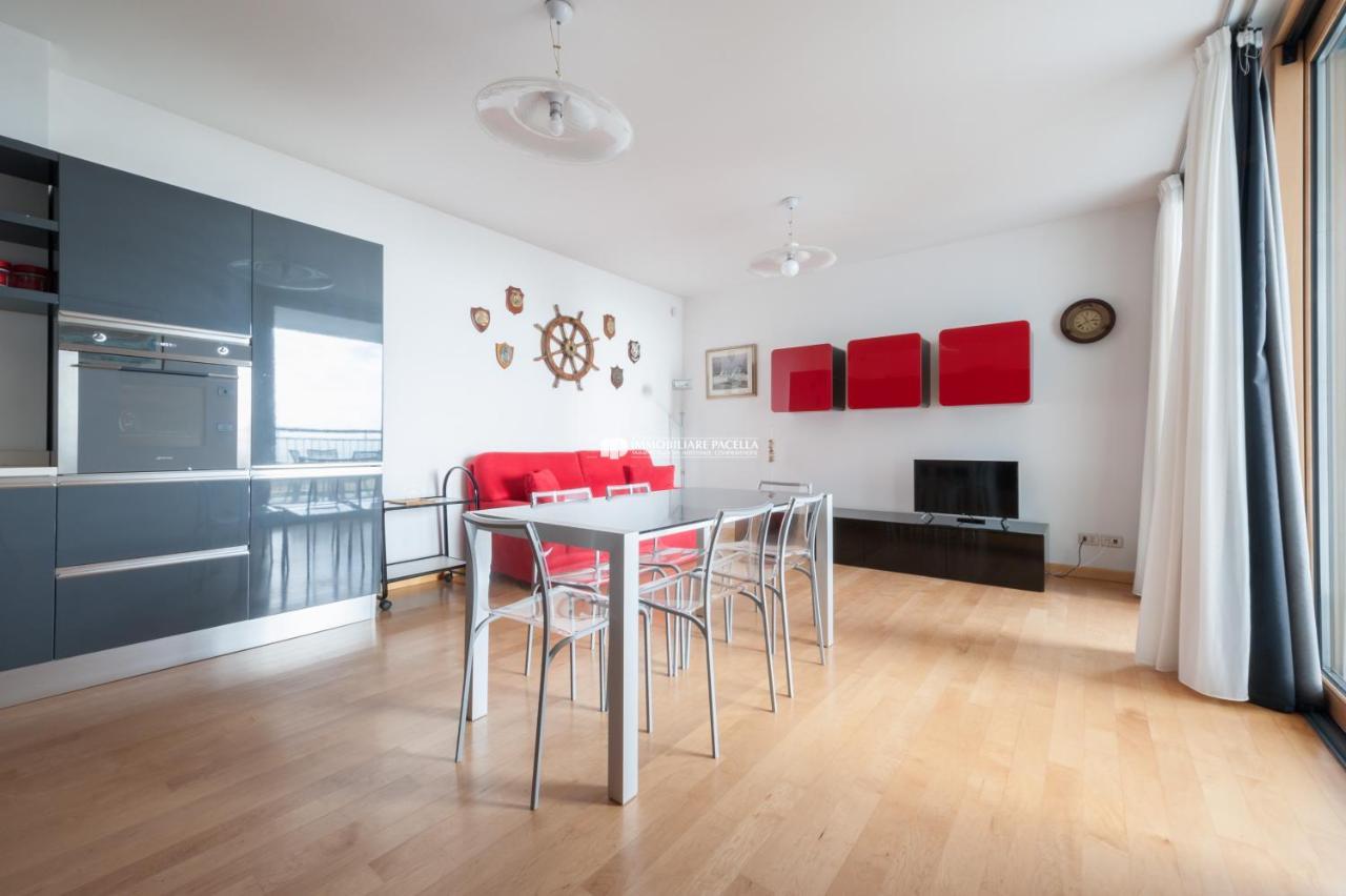 Residence Frontemar Immobiliare Pacella Lido di Jesolo Eksteriør bilde