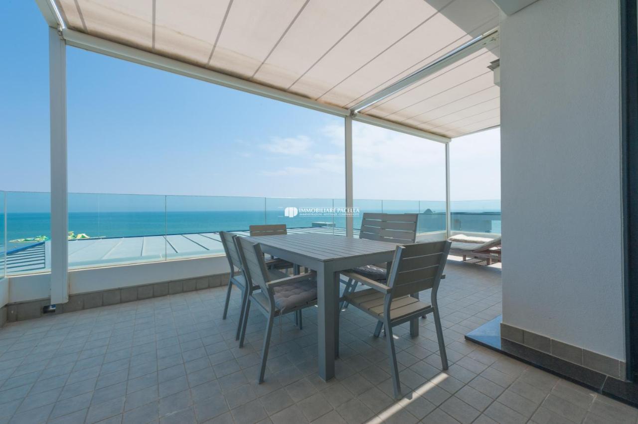 Residence Frontemar Immobiliare Pacella Lido di Jesolo Eksteriør bilde