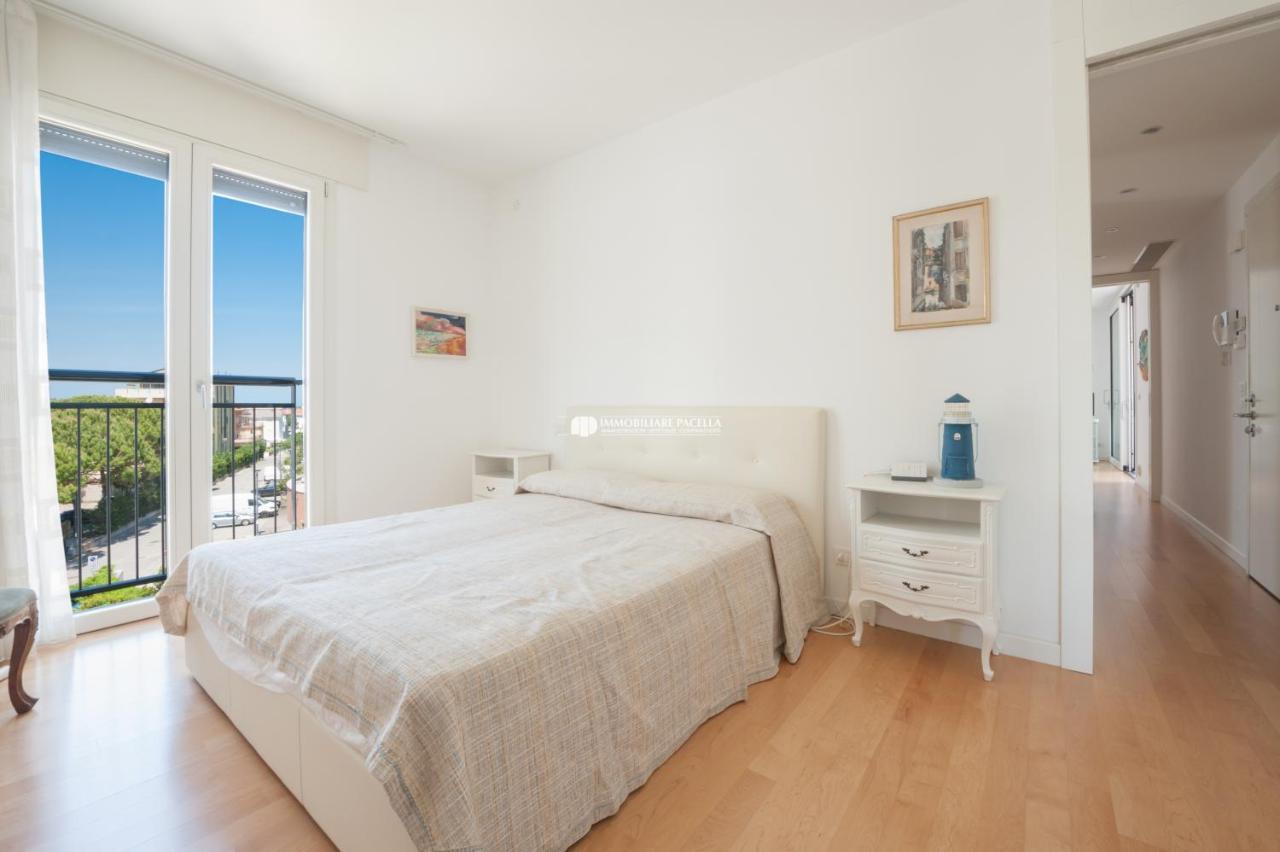 Residence Frontemar Immobiliare Pacella Lido di Jesolo Eksteriør bilde