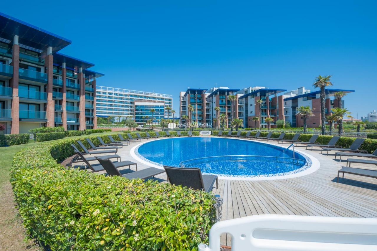 Residence Frontemar Immobiliare Pacella Lido di Jesolo Eksteriør bilde