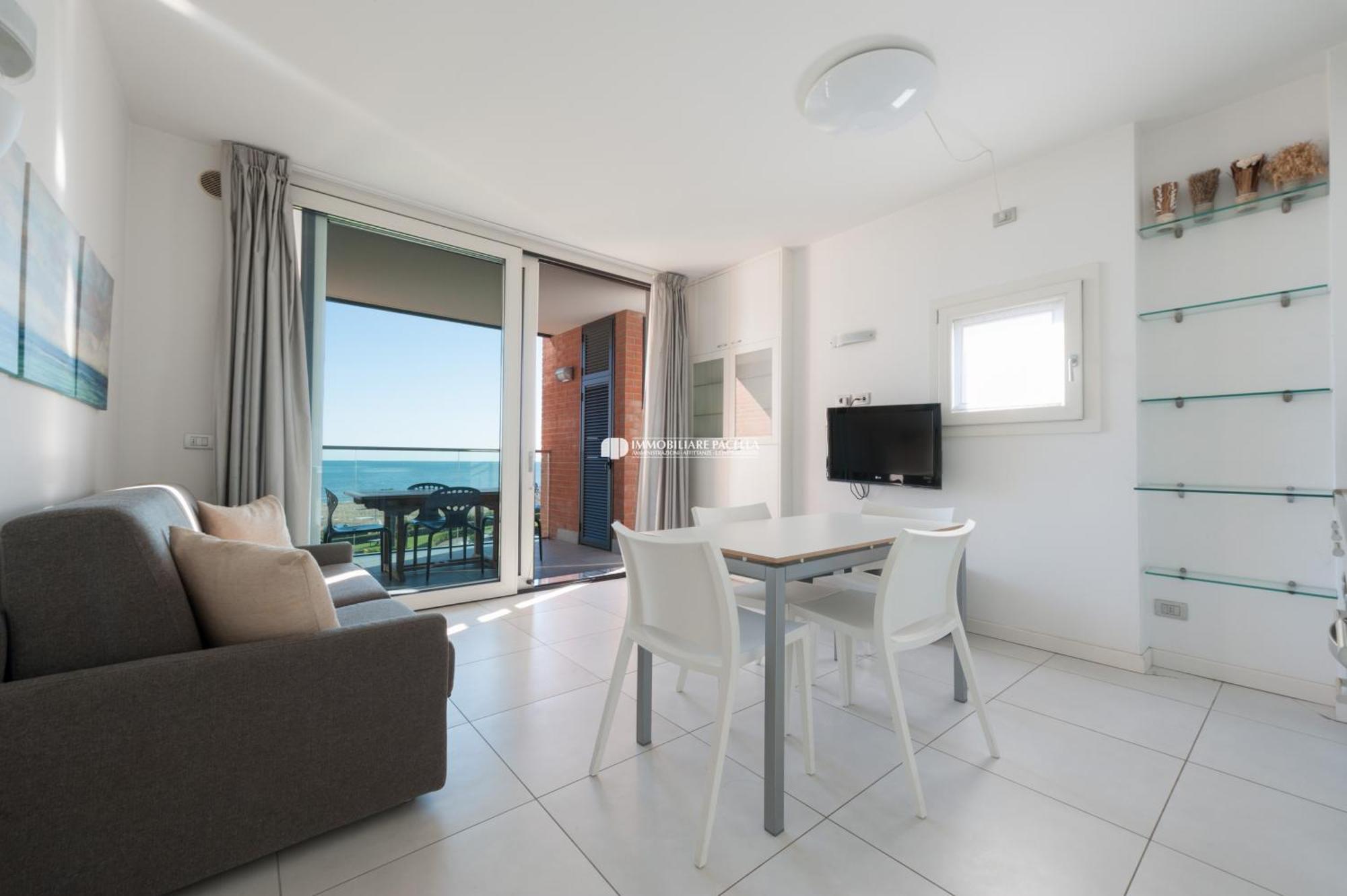Residence Frontemar Immobiliare Pacella Lido di Jesolo Eksteriør bilde
